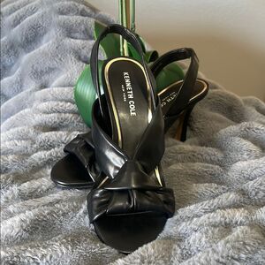 Kenneth Cole Black High-Heeled Sandals NWOT retail $129 size: 8